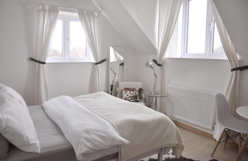 Marlow House | The Acorns