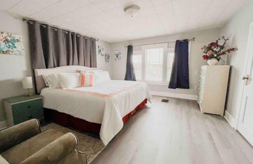 Lebanon House | The Adams House