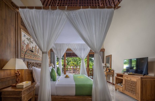 Lodtunduh Resort | The Alena Resort A Pramana Experience
