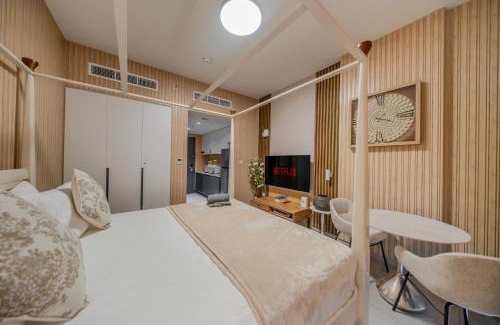 Sharjah Apartment | The Aljada Escape by Blue Cloud