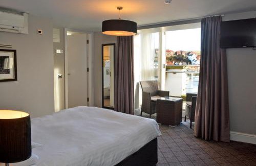 Whitby Hotel | The Angel Hotel Wetherspoon