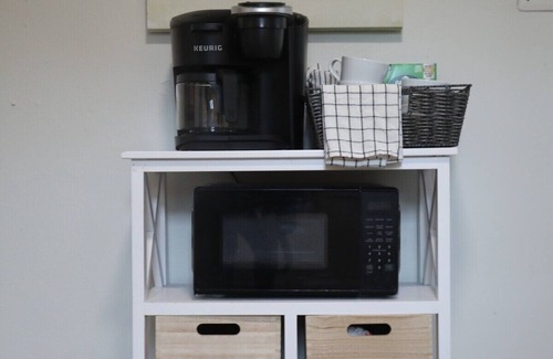 Oxford House | The Ann, Discounted rate for S. Carolina game!