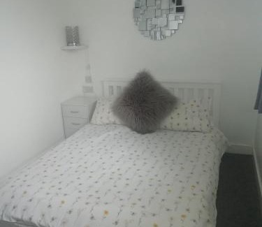Dowlais Hotel | The Antelope Hotel