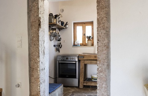 Sitia House | The Arch House. A Romantic Escape.