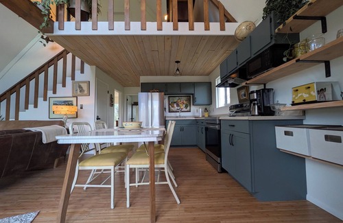 Diamond Valley House | The Artful Twistna boutique experience