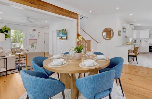 Key West Historic District House | *THE ARTIST’S AVIARY @ OLD TOWN* Newly Renovated Home & Pool + LAST KEY SERVIC