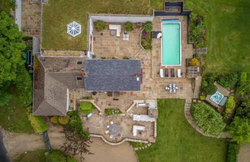 Coleman's Hatch House | The Ashdown Escape
