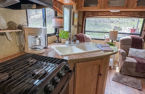 Lake George House | The Aspen Glen - Memories are made here!