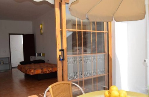 Alojera House | The Atlantic Beach with incredible sunsets over the horizon.