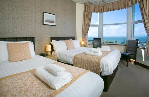 Morecambe Hotel | The Auckland Hotel