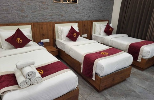 Siliguri Hotel | THE AUTOGRAPH INN