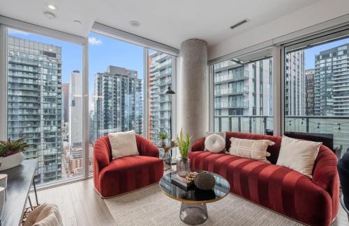Downtown Toronto Apartment | The Aventi Suites - Downtown Toronto - Across TIFF Bell Lightbox