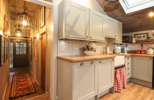 Kendal Cottage | The Badger's Shack
