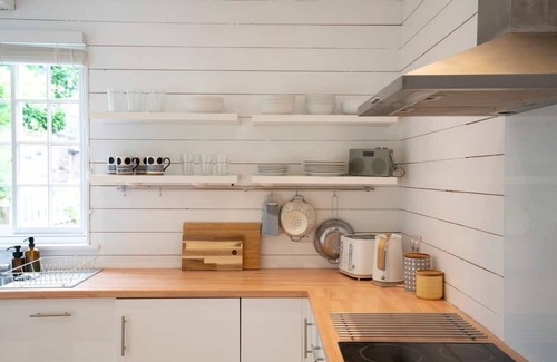 Coggeshall House | The Bakehouse, Coggeshall