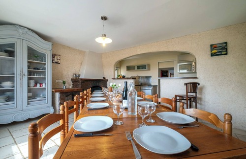 Rochefort House | The banks of Fichemore