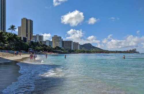 Waikiki Apartment | The Banyan Condos