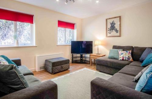 Nantgarw House | The Barn - 4 Bedroom - Tyn-Y-Coed Farm - Cardiff
