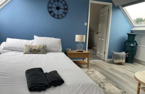 Busbridge Apartment | The Barn at Hydestile Stud