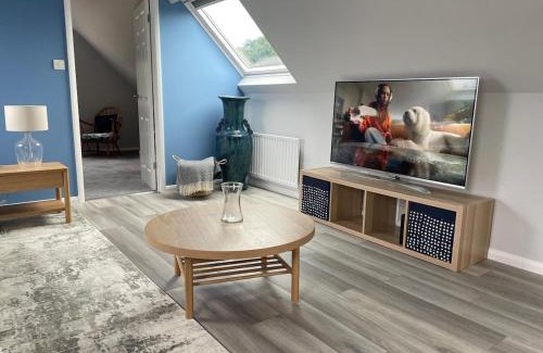 Busbridge Apartment | The Barn at Hydestile Stud