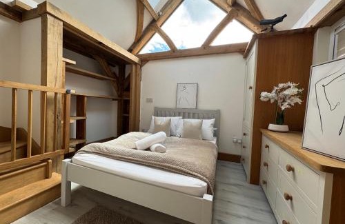 Heathfield House | The Barn Heathfield