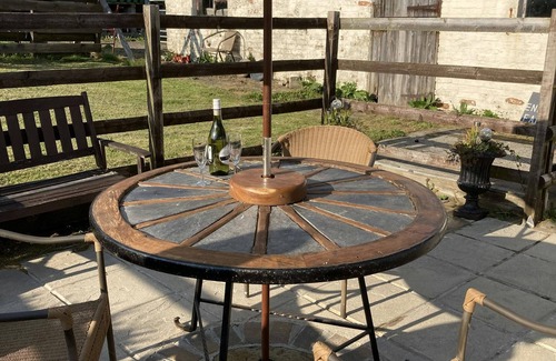 Milford Haven Cottage | The Barn, Neyland - Two Bedroom Cottage, Sleeps 3