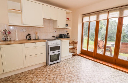 Gilwern Cottage | THE BARN, pet friendly, with a garden in Abergavenny