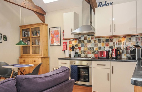 Lifton Cottage | THE BARN, pet friendly, character holiday cottage in Lifton