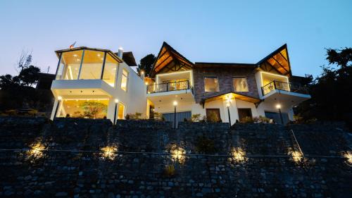 Bhimtal Resort | The Barns Resort