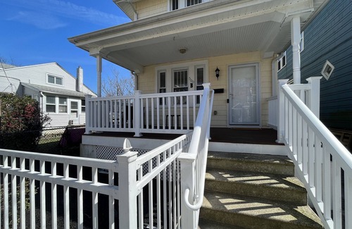 Atlantic City House | The Basin Speakeasy-3 Bedroom with a Classic Vibe