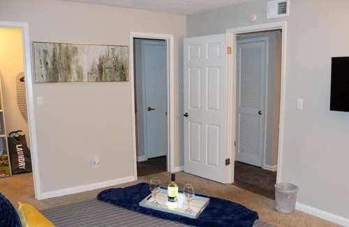 Cumberland Apartment | The Battery ATL Luxury Vibes Suite - Entire 2BDR Apt