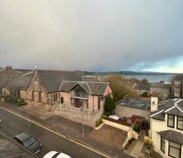 Gourock Apartment | The Bay View Apartment