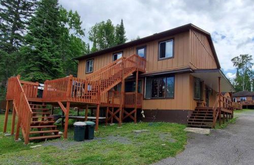 Ray House | The Bay View Lodge!