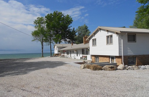 Geneva-on-the-Lake Apartment | "The Beach Hive" unit 1; lower-level apartment on the Lake