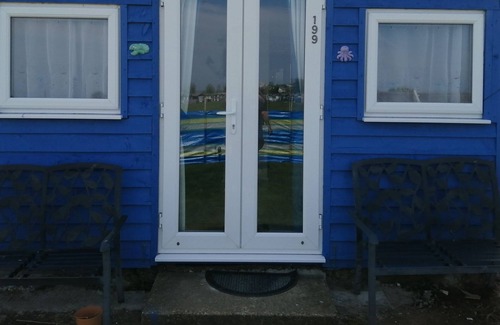Leysdown-on-Sea Ski Chalet | The Beach Hut Home From Home in Leysdown on Sea