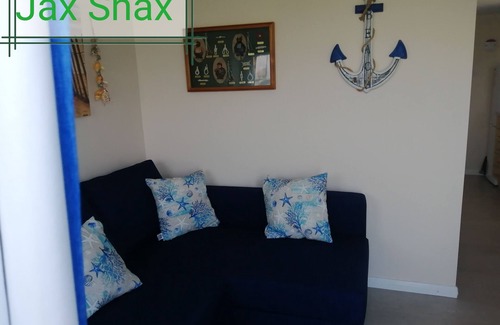 Leysdown-on-Sea Ski Chalet | The Beach Hut Home From Home in Leysdown on Sea