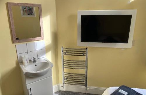 Redcar House | The Beach Side