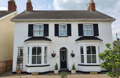 Sutton-on-Sea Cottage | The Beaches, 23 Trusthorpe Road