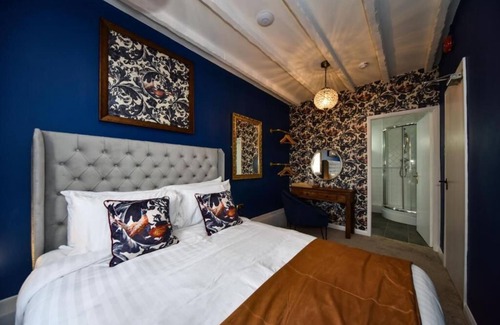 Crich Hotel | The Bear Inn