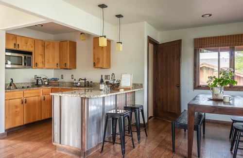 Emigrant House | The beautiful trout house on the Yellowstone River