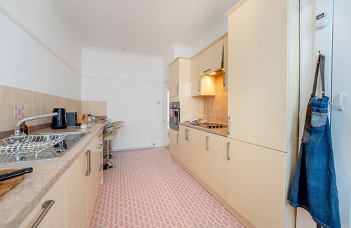 Eastbourne Seafront Apartment | The Beech - Two Bedroom Apartment, Sleeps 4