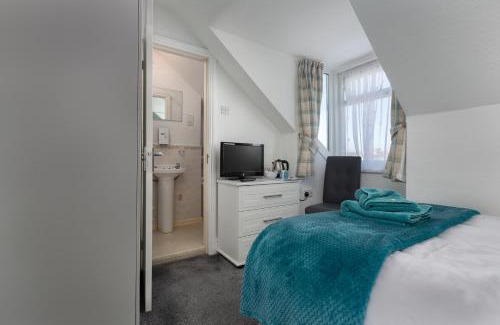 North Shore House | The Beechcliffe Hotel - Over 35's Only