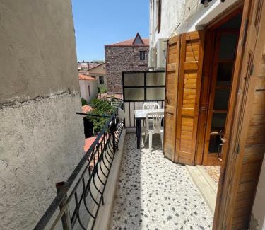 Lesvos Apartment | The Beehive 2