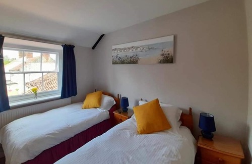 Cawston Hotel | The Bell Inn