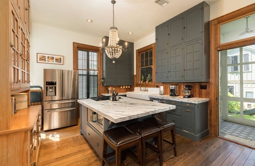 Galveston House | The Belle of Ball Street: Walk to the beach from Galveston's Historic East End