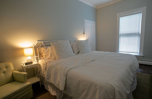 Charlevoix Bed & Breakfast | The Belvedere B&B