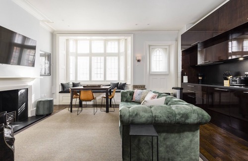 City of Westminster Apartment | The Berkeley Square Suite