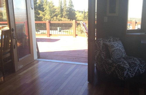 Bear Valley House | The Best Alaskan Get Away Retreat For Your Family Or Group