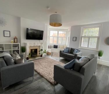 Sheringham Apartment | The Beverley Suite