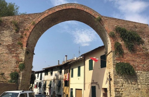 Montopoli in Val d'Arno Apartment | The Bishop's rooms
