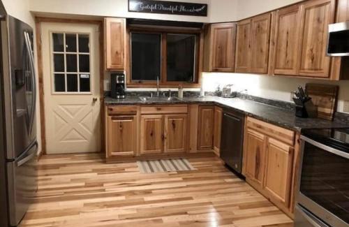 Town of Chesterfield House | The Big-Lake Lodge at Lake Champlain